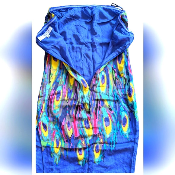 Trina Turk dress, Size 0, Royal blue/ Multicolor. - Picture 7 of 10